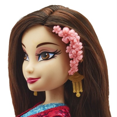 Кукла Лонни "Наследники Дисней", b3116 Hasbro